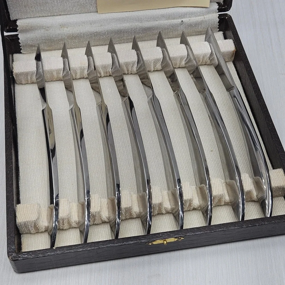 Vintage Samurai Cutlery 8 Piece Steak Knife Set Pioneer Products Japan with Case